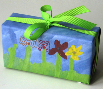 Kid_art_giftwrap_2